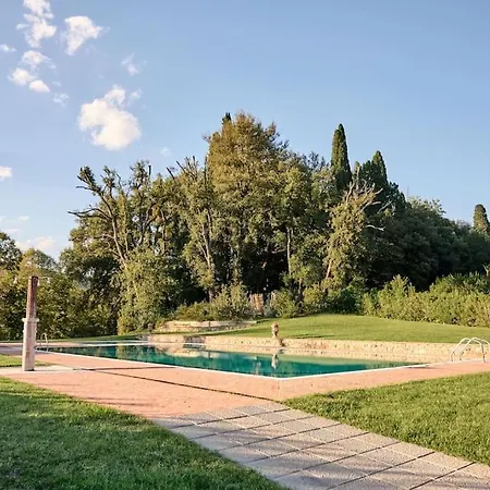 Apartment In Storica Con Parco E Piscina Montelupo Fiorentino