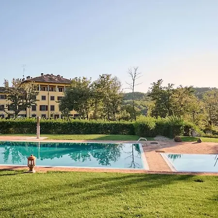 In Storica Con Parco E Piscina Apartment